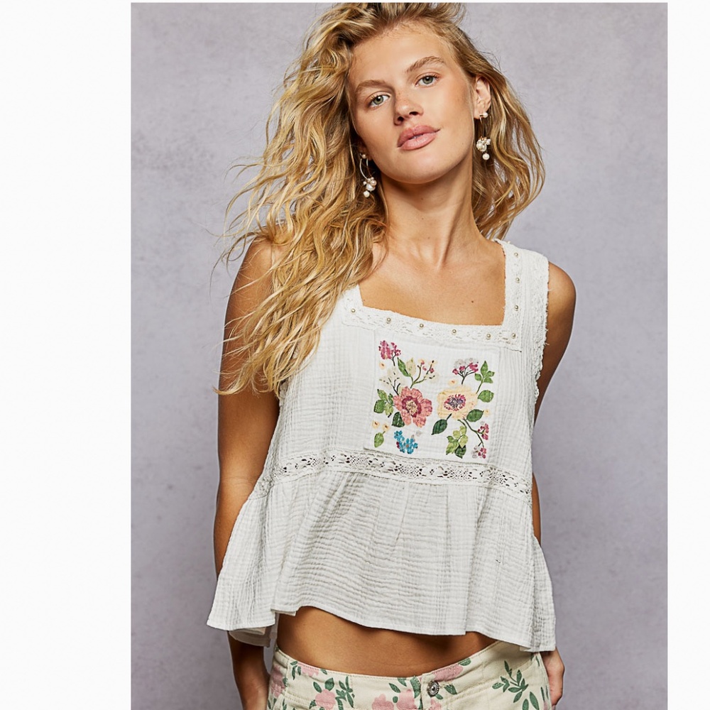❤️ POL “ Linda  “ POL Tank Top in Double Gauze with Embroidery Detail 59